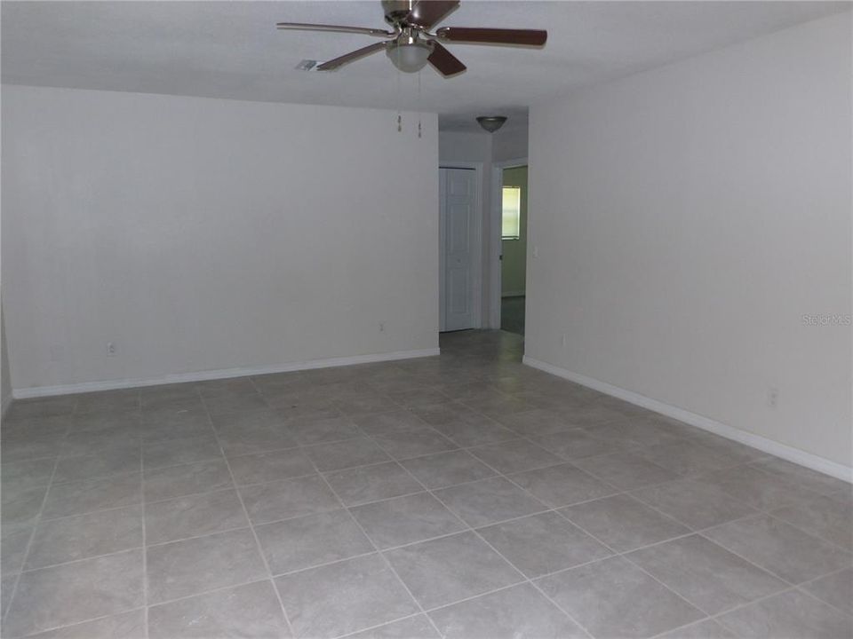 For Sale: $319,000 (4 beds, 2 baths, 2033 Square Feet)