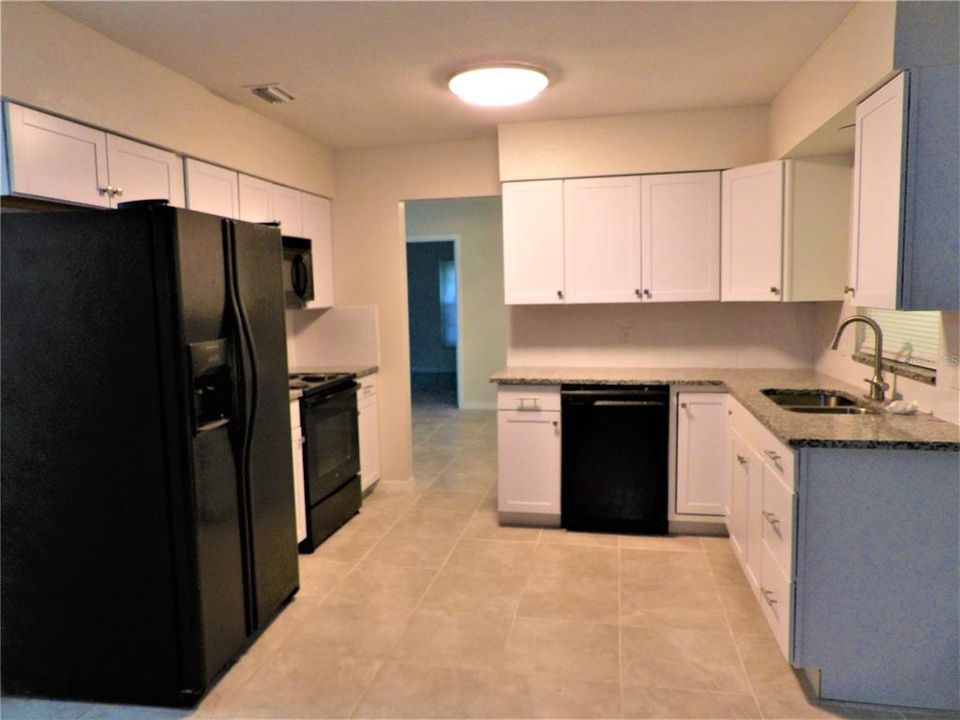 For Sale: $319,000 (4 beds, 2 baths, 2033 Square Feet)