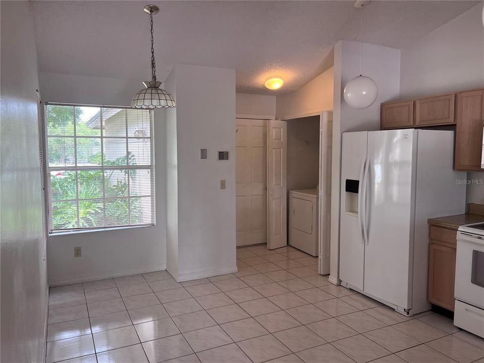 For Rent: $2,695 (3 beds, 2 baths, 1815 Square Feet)