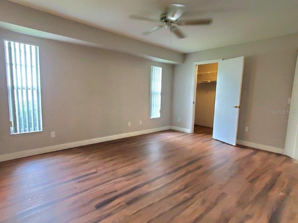 Recently Rented: $2,000 (3 beds, 2 baths, 1621 Square Feet)