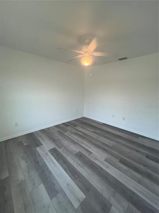 Active With Contract: $1,750 (2 beds, 2 baths, 1070 Square Feet)