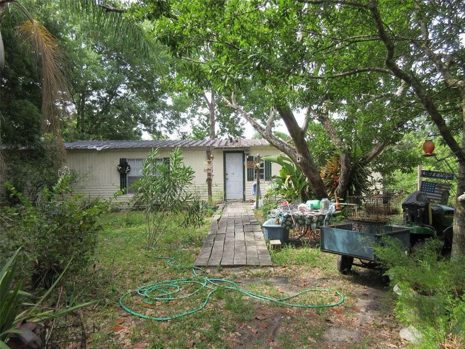 For Sale: $360,000 (3 beds, 1 baths, 1288 Square Feet)