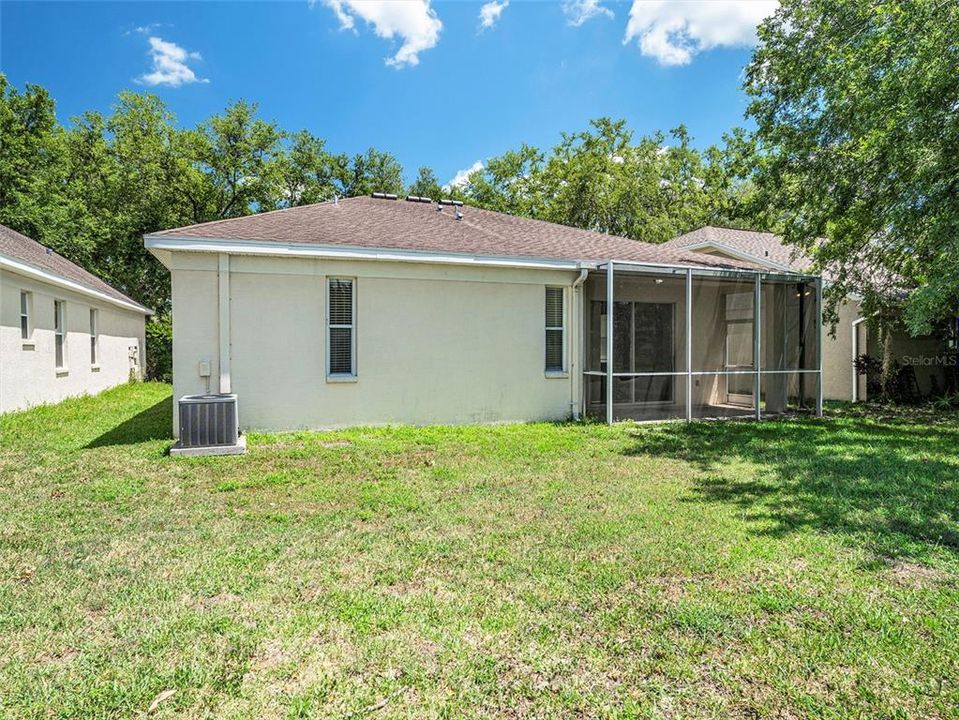 Active With Contract: $432,500 (3 beds, 2 baths, 1840 Square Feet)