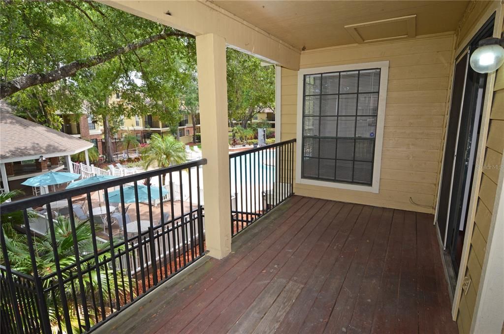 Recently Rented: $1,800 (2 beds, 2 baths, 1284 Square Feet)