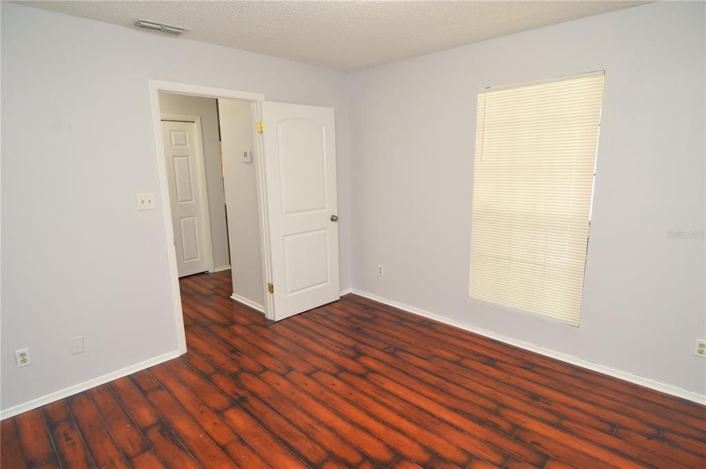 Recently Rented: $1,800 (2 beds, 2 baths, 1284 Square Feet)