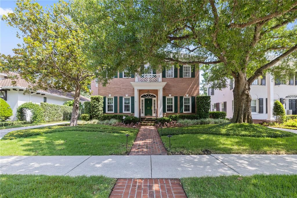 A+ location on desirable oak-lined brick street