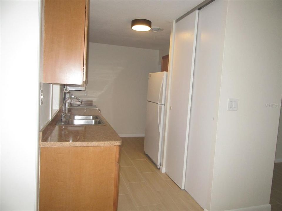 Recently Rented: $1,800 (2 beds, 2 baths, 1128 Square Feet)