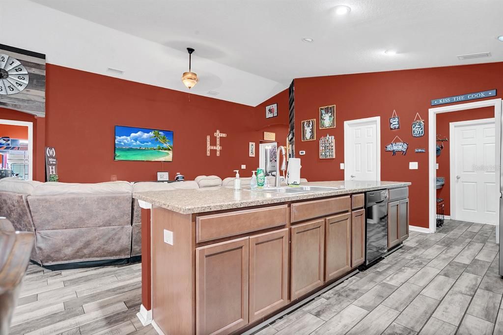 Active With Contract: $330,000 (4 beds, 2 baths, 1749 Square Feet)