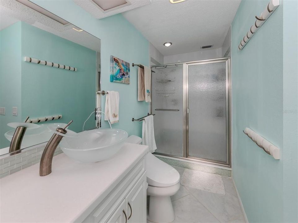 待售: $319,900 (2 贝兹, 2 浴室, 1534 平方英尺)