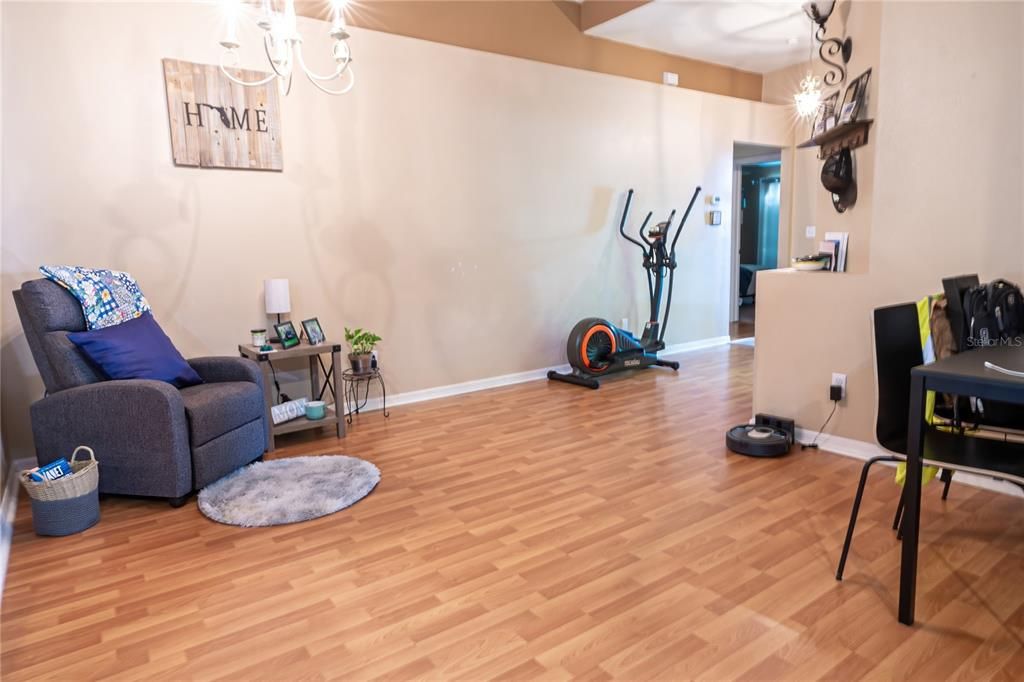 Active With Contract: $320,000 (4 beds, 2 baths, 1788 Square Feet)