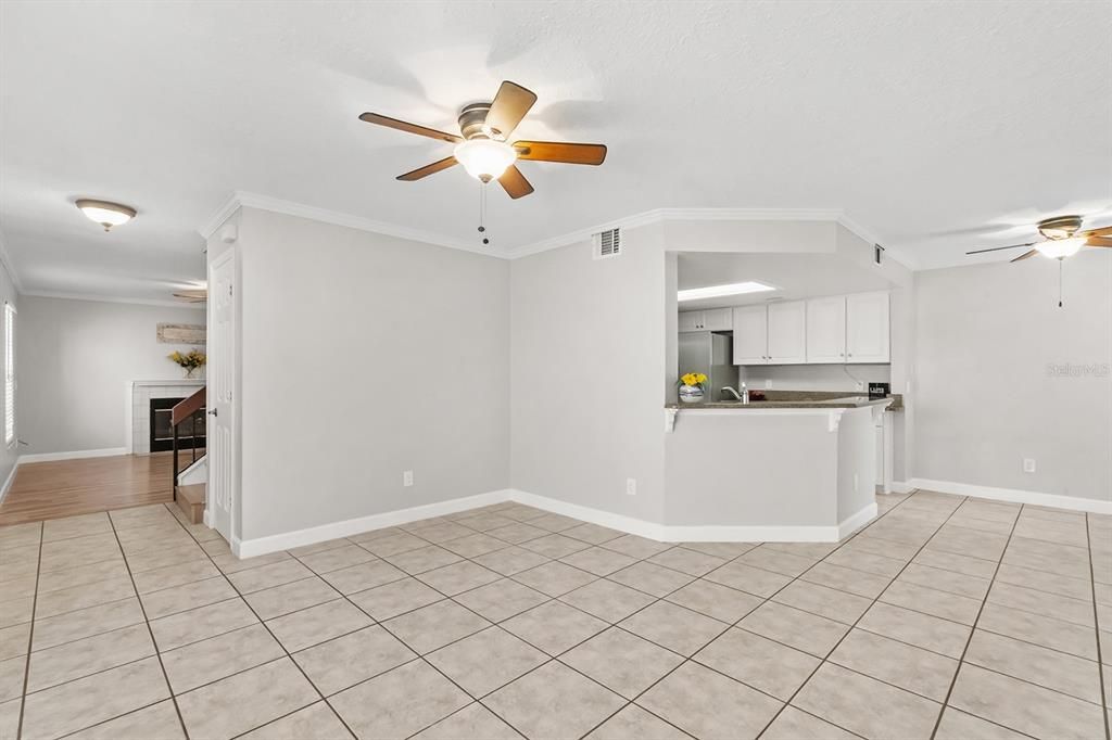 For Sale: $447,000 (3 beds, 2 baths, 1651 Square Feet)