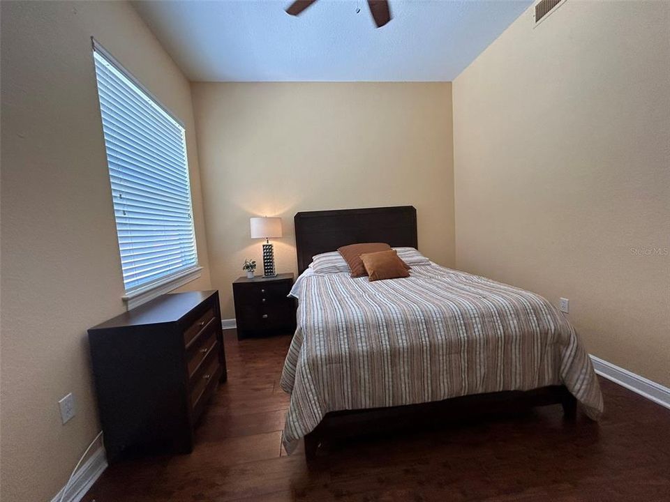 For Rent: $6,050 (3 beds, 3 baths, 2039 Square Feet)