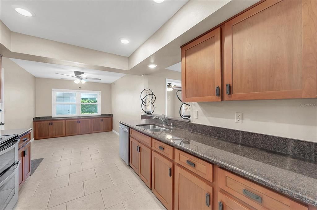 For Sale: $424,950 (3 beds, 2 baths, 1776 Square Feet)
