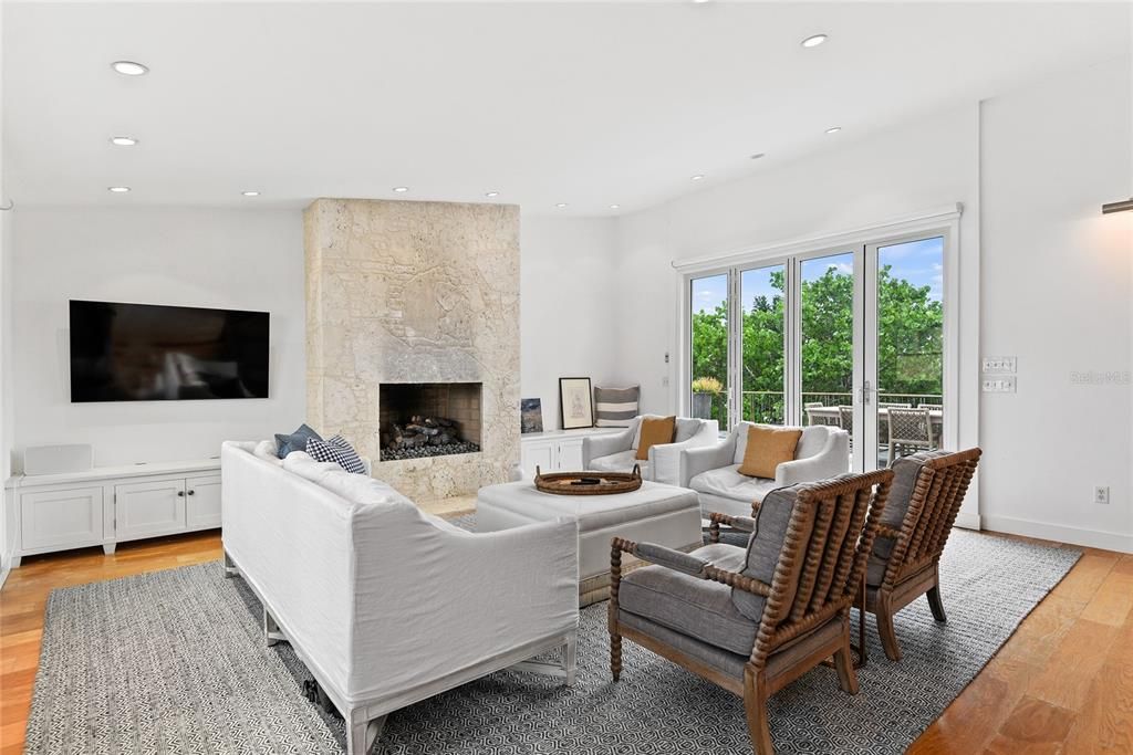 Active With Contract: $1,695,000 (4 beds, 3 baths, 2288 Square Feet)