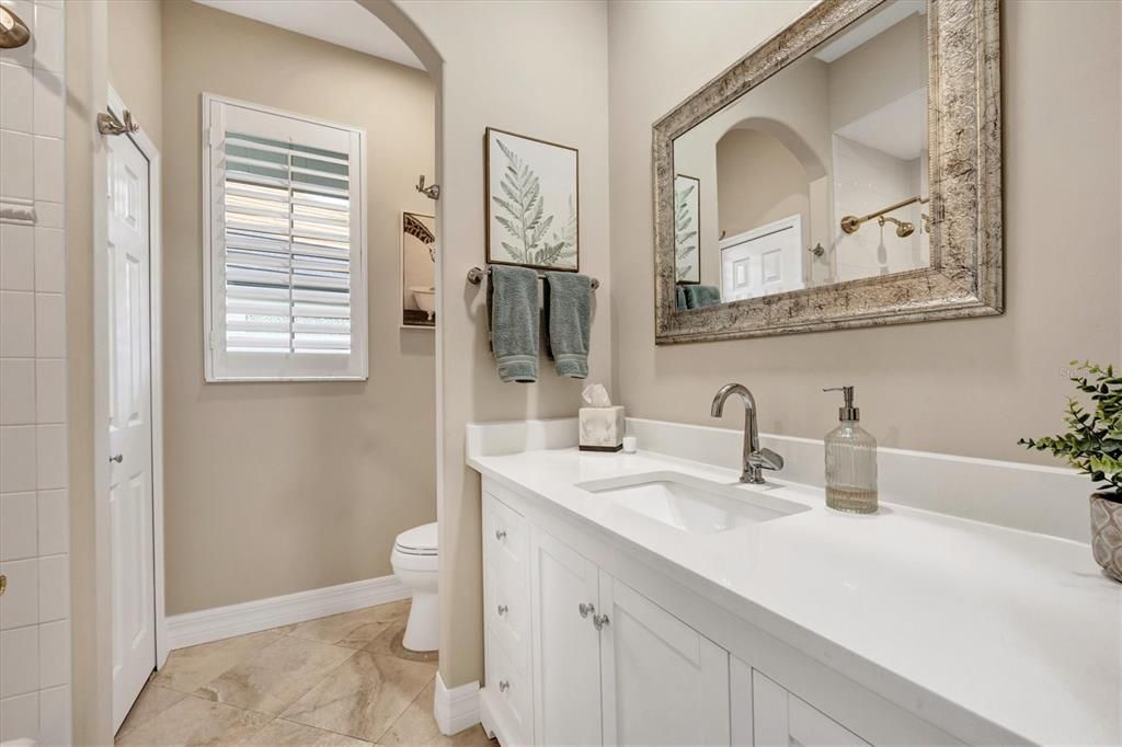 Active With Contract: $1,200,000 (3 beds, 3 baths, 2897 Square Feet)