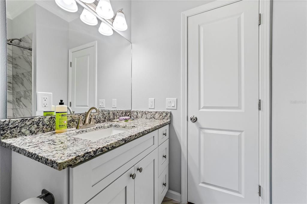 For Sale: $334,900 (3 beds, 2 baths, 1203 Square Feet)