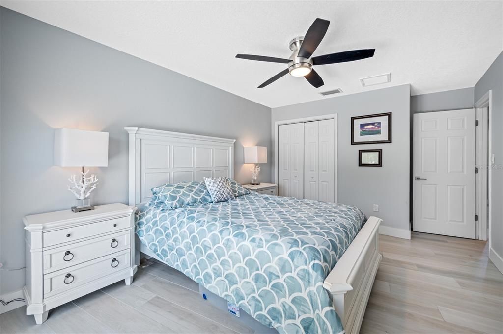 Recently Sold: $1,350,000 (3 beds, 2 baths, 1783 Square Feet)