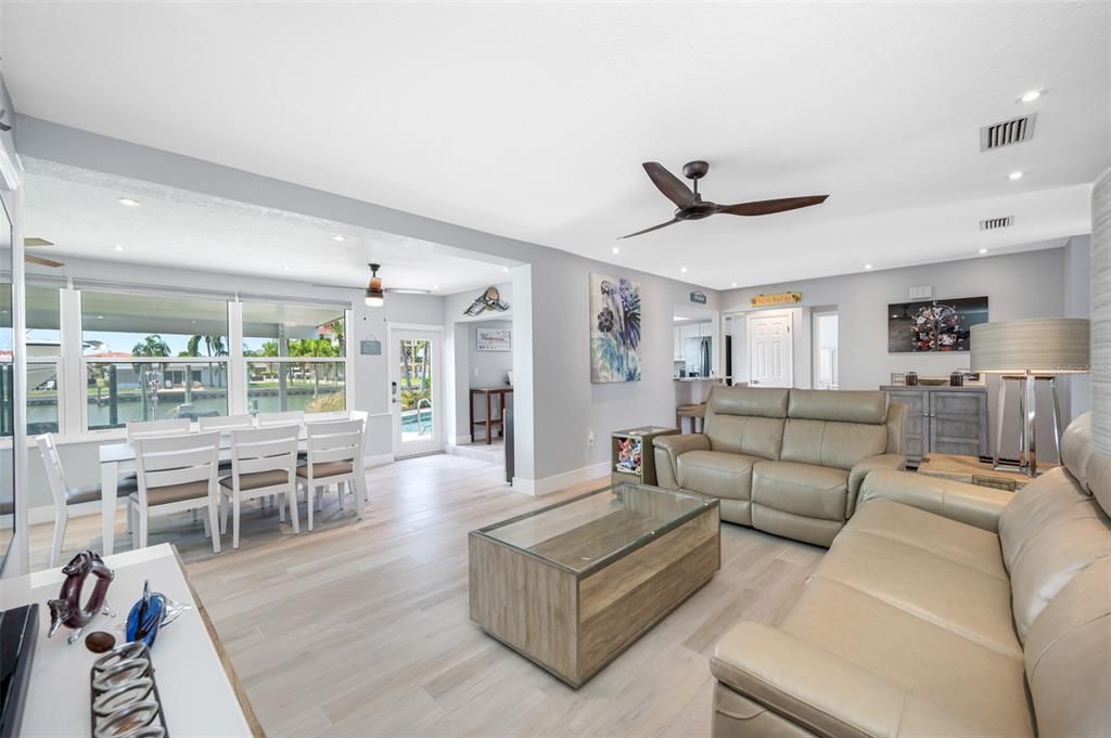 Recently Sold: $1,350,000 (3 beds, 2 baths, 1783 Square Feet)