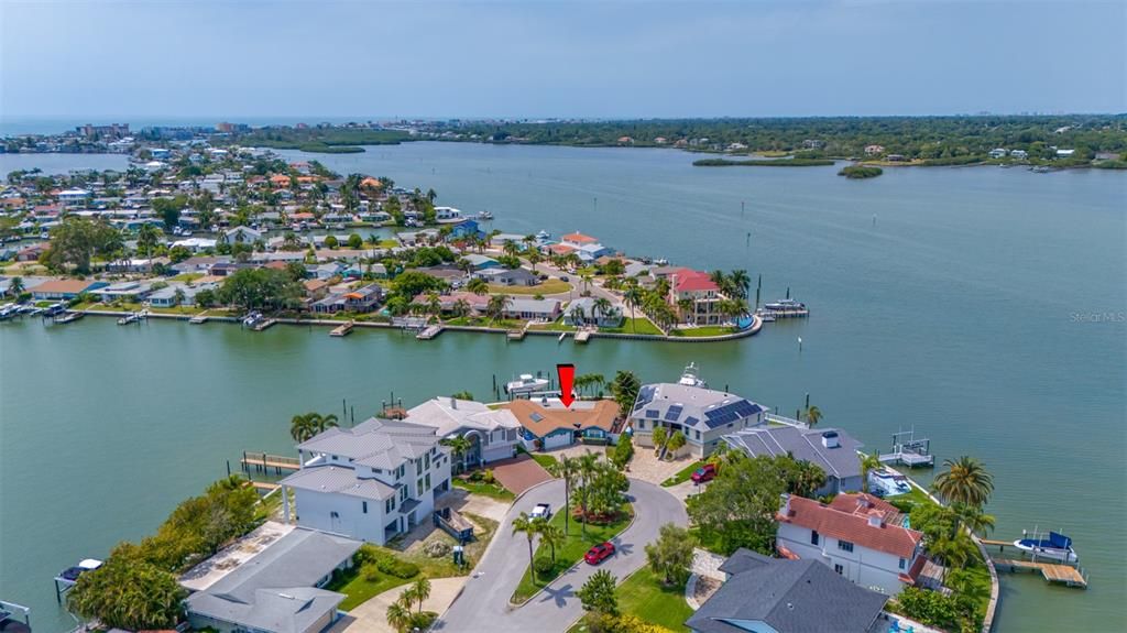 Recently Sold: $1,350,000 (3 beds, 2 baths, 1783 Square Feet)