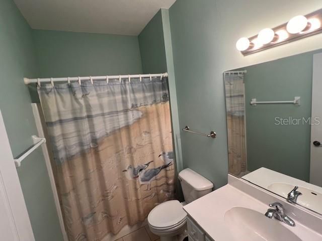 For Rent: $1,950 (3 beds, 2 baths, 1369 Square Feet)