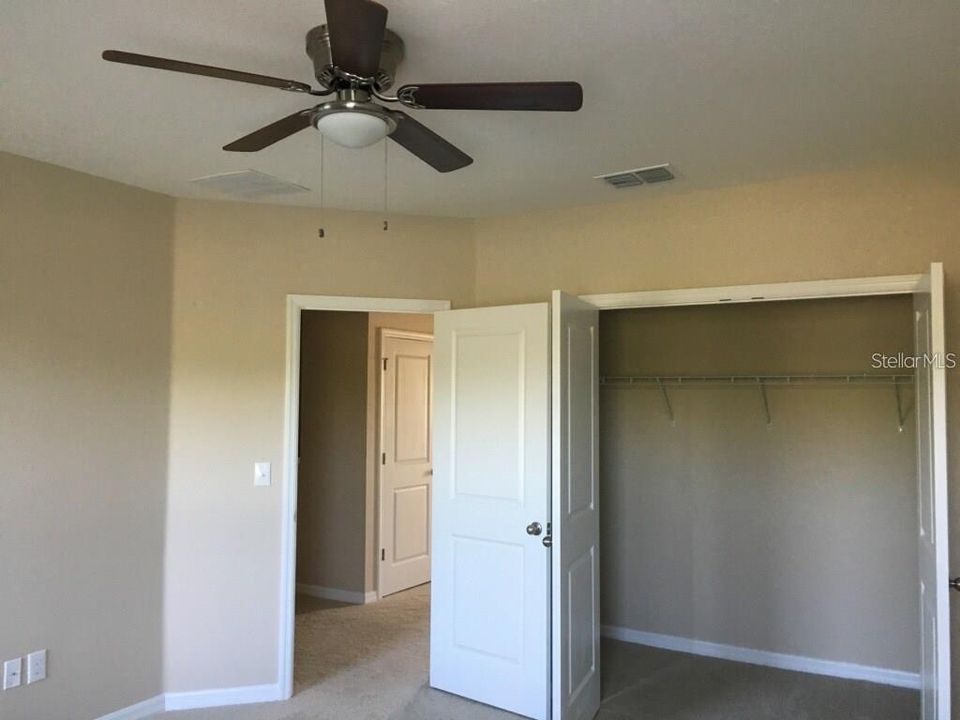 For Rent: $2,350 (3 beds, 2 baths, 1674 Square Feet)
