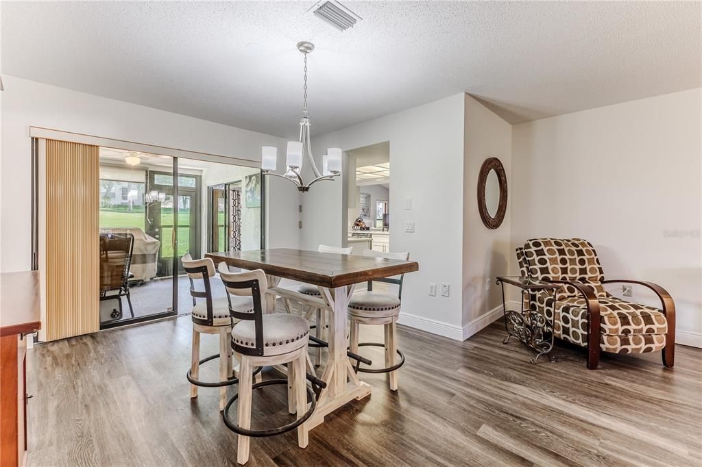 Active With Contract: $375,000 (2 beds, 2 baths, 2076 Square Feet)