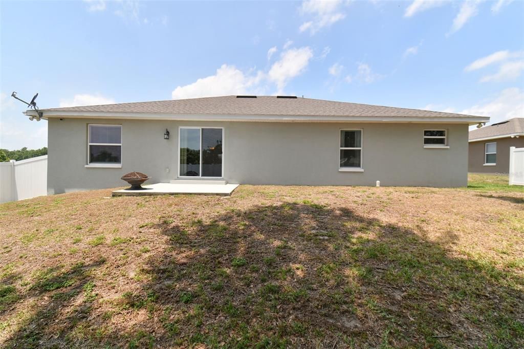 Active With Contract: $390,900 (4 beds, 2 baths, 1948 Square Feet)