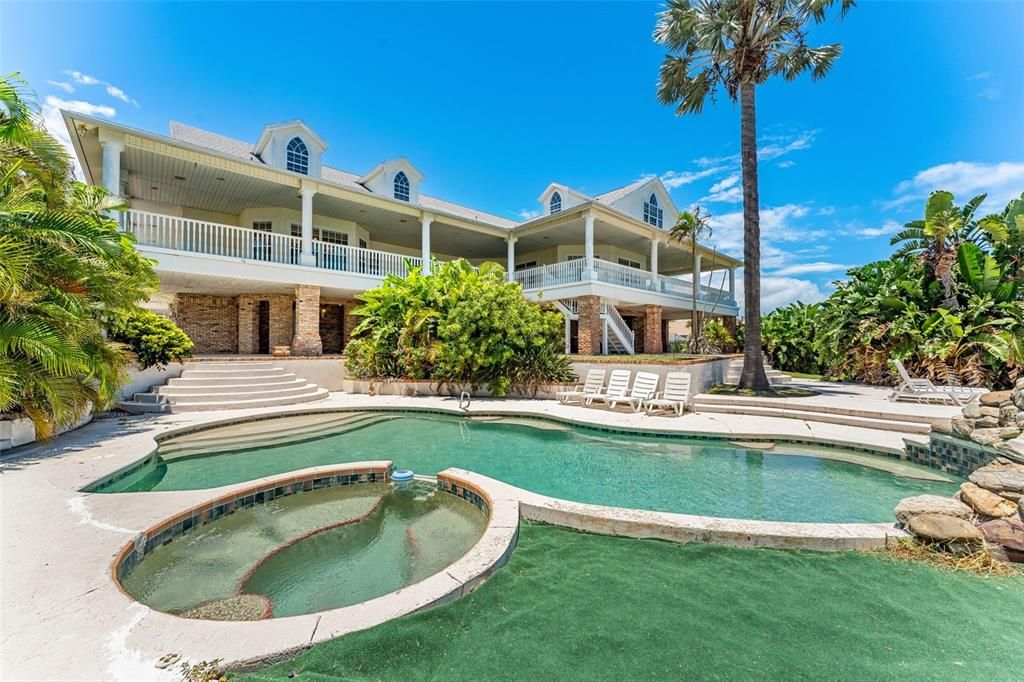 Pool view