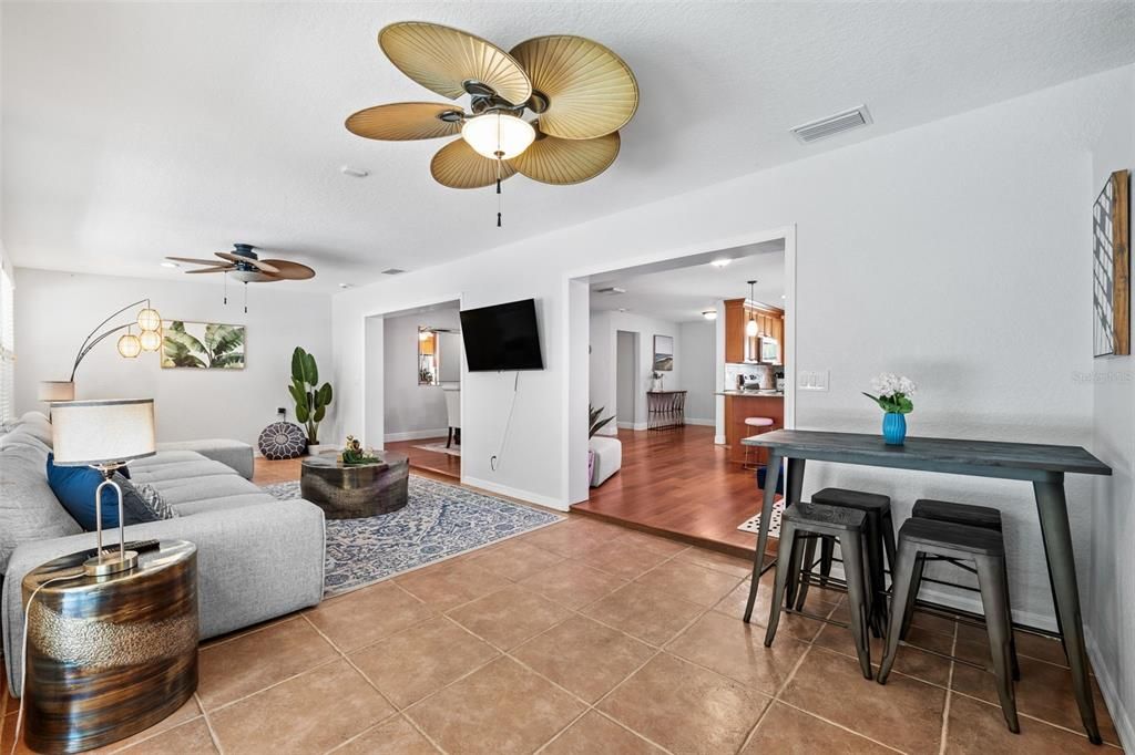 Active With Contract: $765,000 (3 beds, 2 baths, 1770 Square Feet)