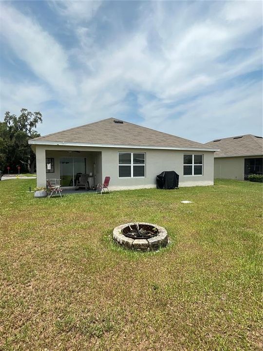 Active With Contract: $2,600 (4 beds, 2 baths, 1846 Square Feet)