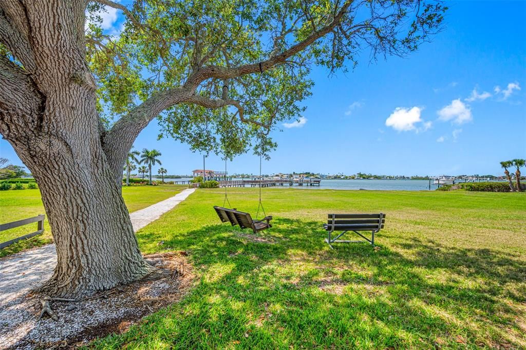 Peaceful Green Space on the Intracoastal