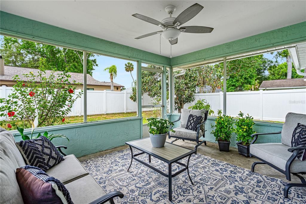 Recently Sold: $400,000 (3 beds, 2 baths, 1500 Square Feet)