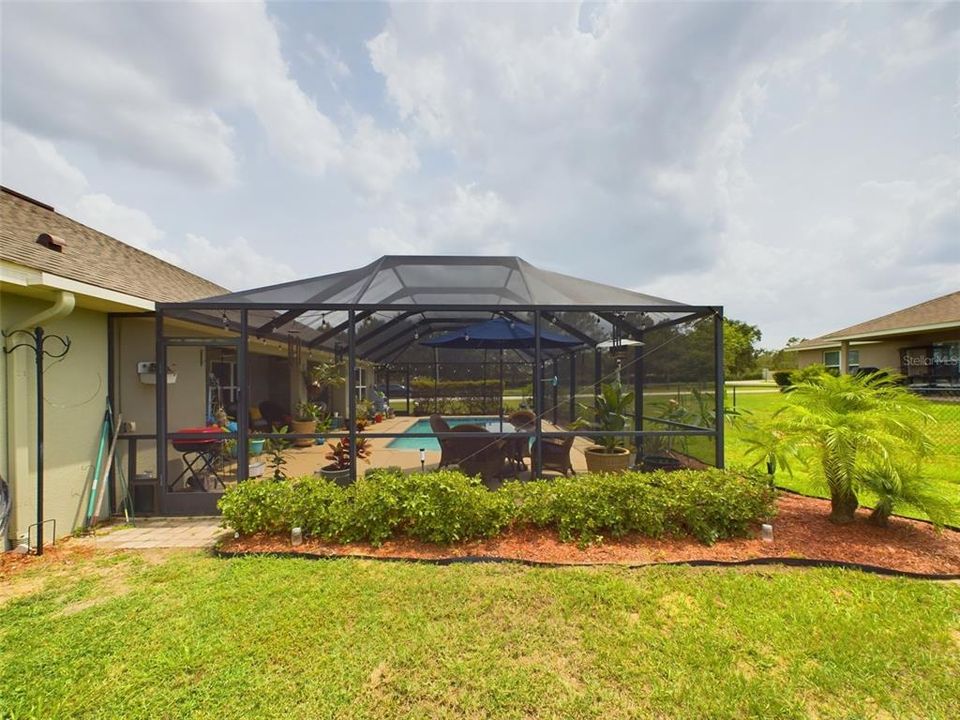 Active With Contract: $439,000 (4 beds, 2 baths, 2330 Square Feet)