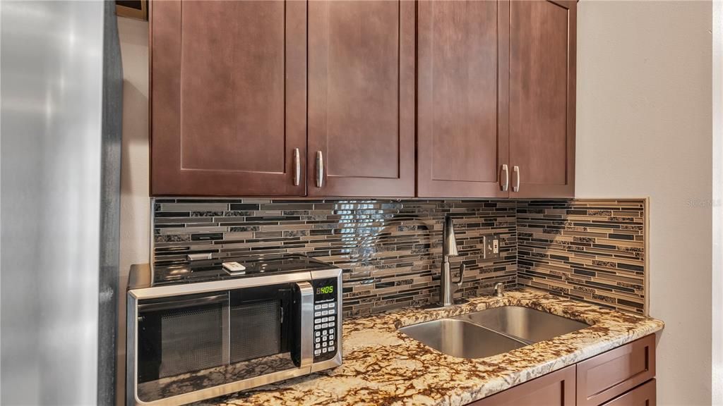 Kitchen Towards Cabinets