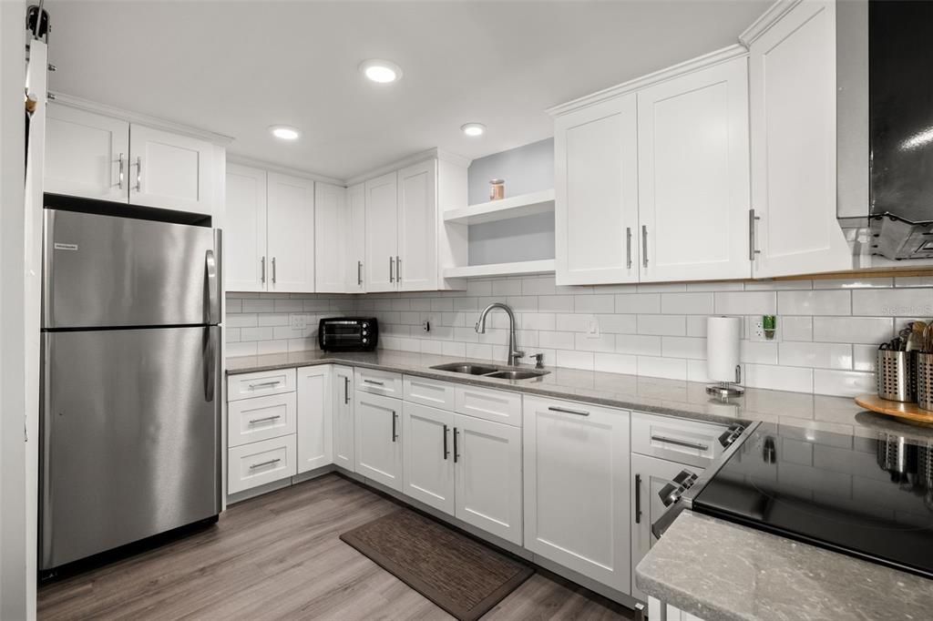 Recently Rented: $2,750 (1 beds, 2 baths, 935 Square Feet)