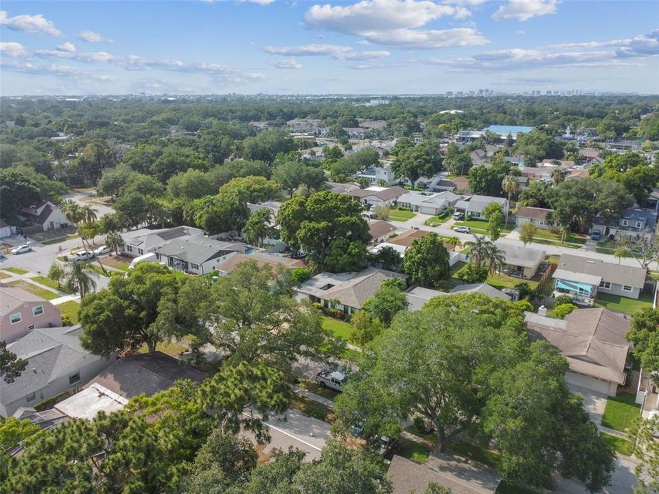 Active With Contract: $495,000 (3 beds, 2 baths, 1402 Square Feet)