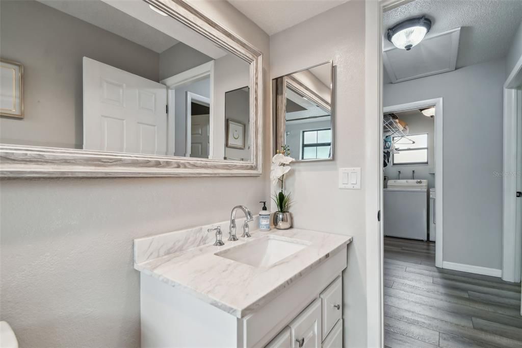 Active With Contract: $495,000 (3 beds, 2 baths, 1402 Square Feet)