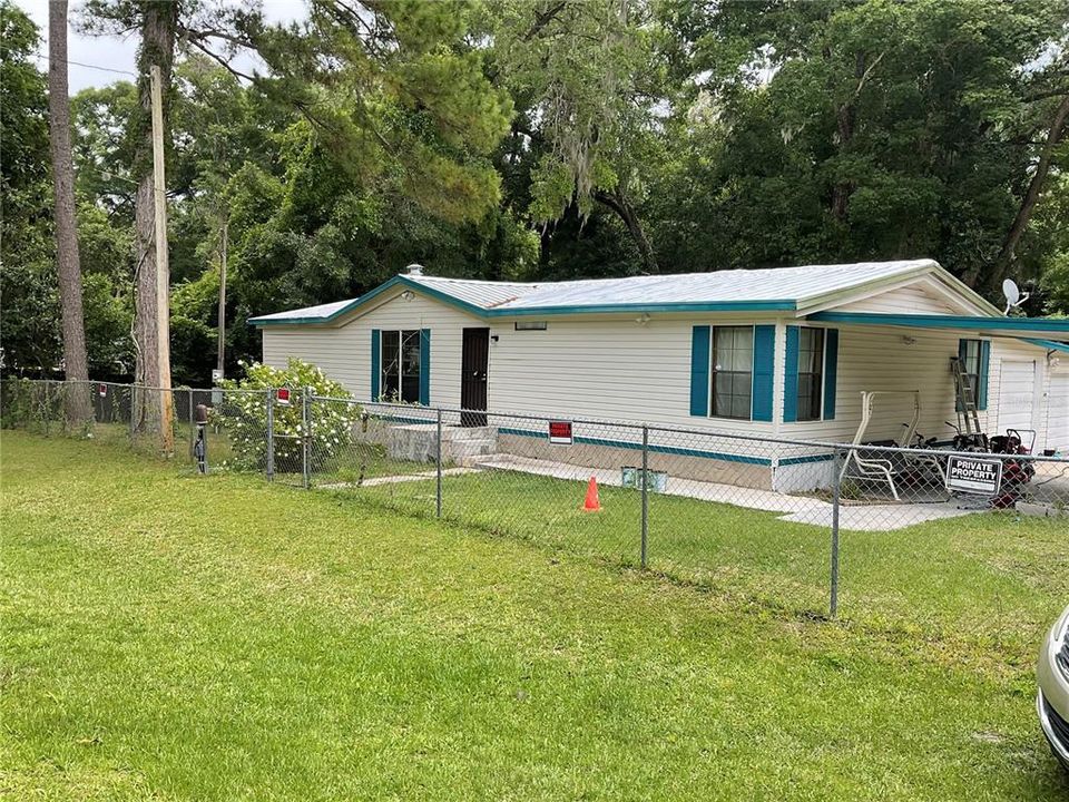 For Sale: $225,000 (3 beds, 2 baths, 1844 Square Feet)