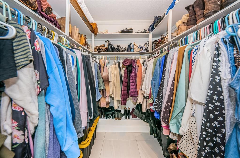 Bedroom 3 Walk-in Closet