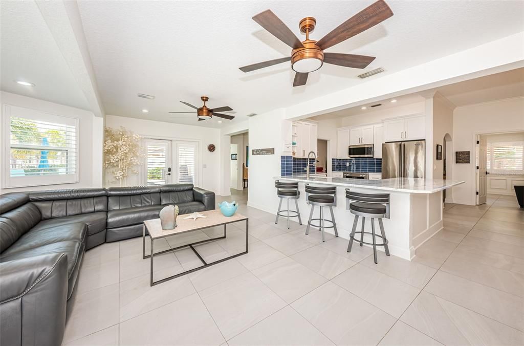 Recently Sold: $1,950,000 (4 beds, 3 baths, 2914 Square Feet)