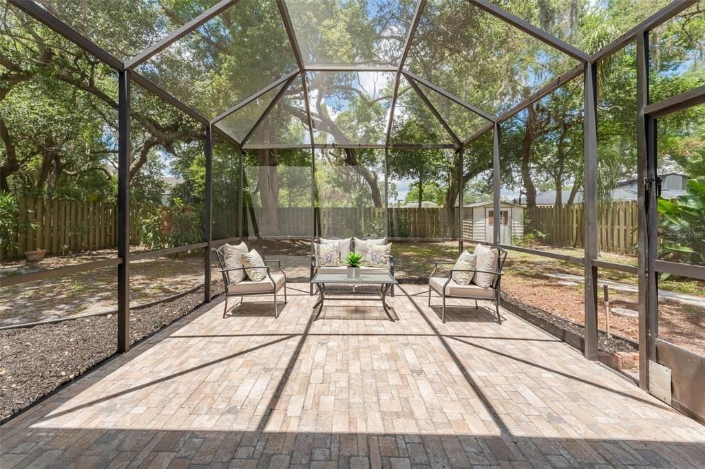 Extended screened patio area