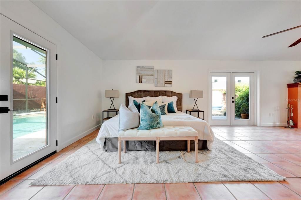 Active With Contract: $760,000 (3 beds, 2 baths, 2179 Square Feet)