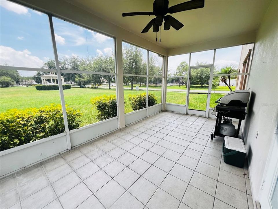 For Rent: $3,900 (5 beds, 3 baths, 3497 Square Feet)