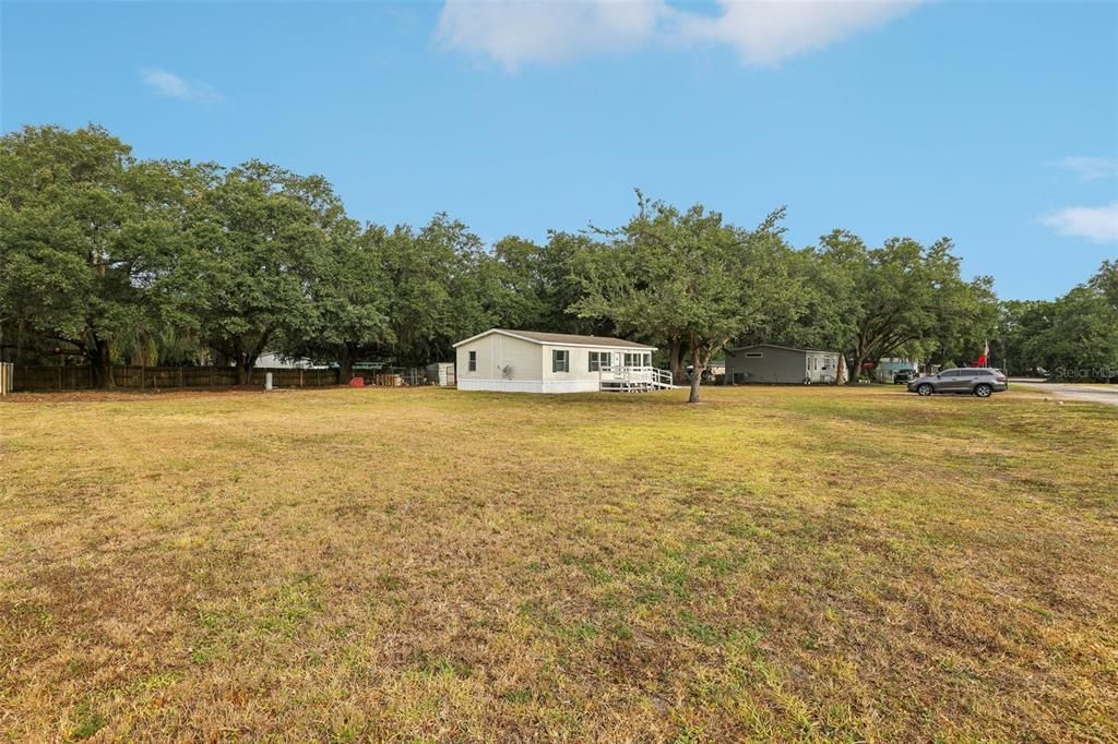 Active With Contract: $260,000 (3 beds, 2 baths, 1188 Square Feet)