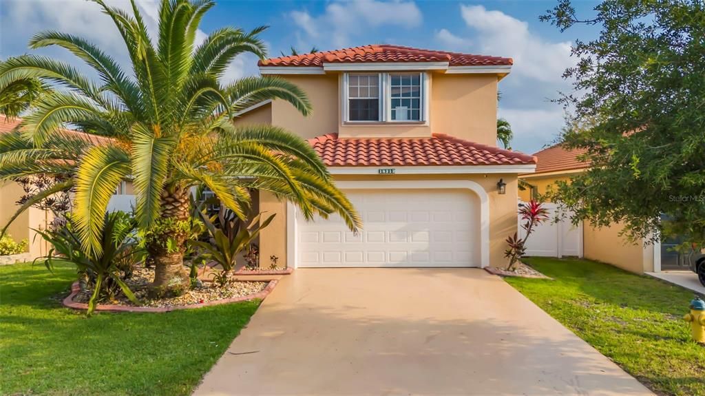 Recently Sold: $620,000 (3 beds, 2 baths, 1776 Square Feet)