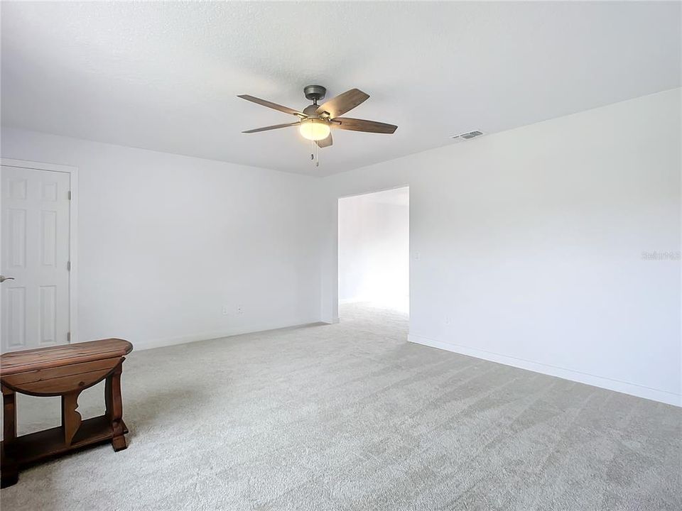 Active With Contract: $259,000 (3 beds, 2 baths, 1350 Square Feet)