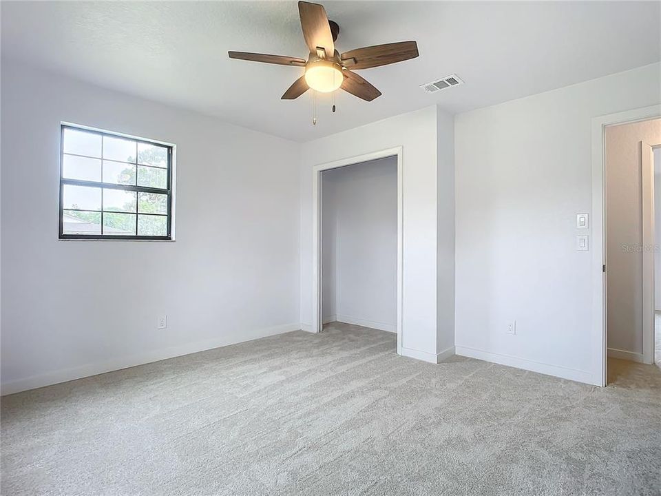 Active With Contract: $259,000 (3 beds, 2 baths, 1350 Square Feet)