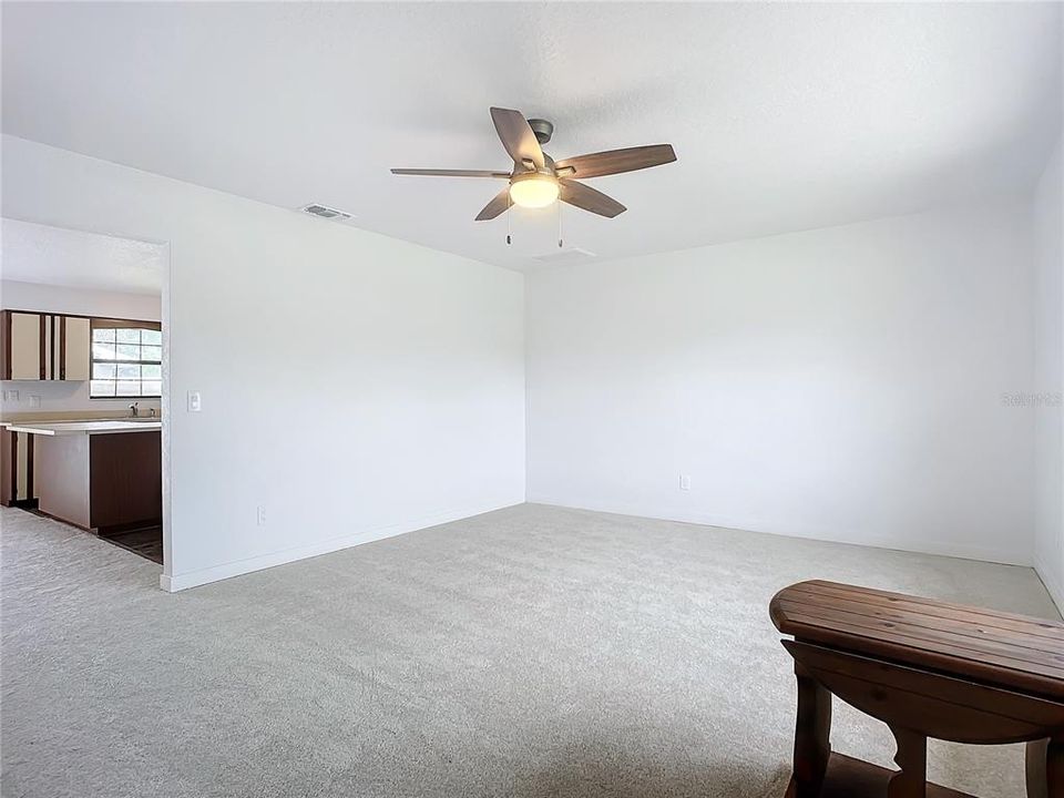 Active With Contract: $259,000 (3 beds, 2 baths, 1350 Square Feet)