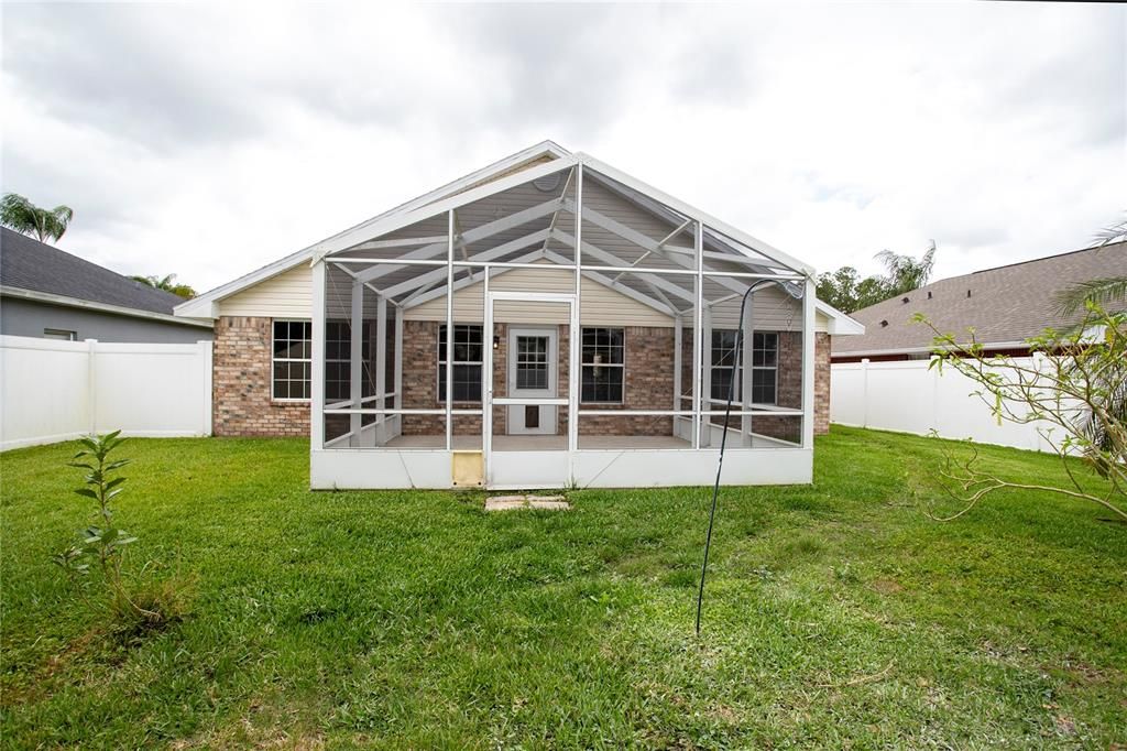 Recently Sold: $340,000 (3 beds, 2 baths, 1436 Square Feet)