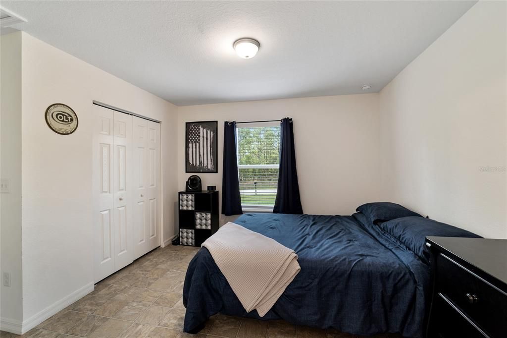 For Sale: $215,500 (3 beds, 2 baths, 1014 Square Feet)